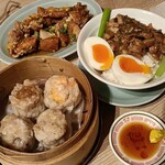 鶏中華 ヤンヤン飯店 - 