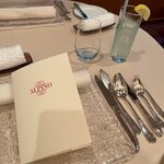 アルピーノ - セット