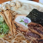 ラーメン金子 - 中華そば(中）むきアサリ、豚1up