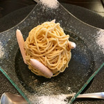 和栗や 谷中店 - 1日20食限定
                                モンブランHITOMARU !
                                希少種の栗を使っていて、とっても滑らか！