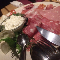 オービカ モッツァレラバー 横浜店 - 前菜盛り合わせ