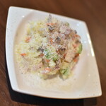 ワインバー バッカス - マヨネーズを使わない、いぶりガッコ入りポテトサラダ（９５０円）２０２５年８月