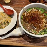 元祖熟成細麺　香来 壬生本店 - チャーハンセット
