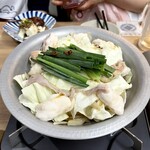 텃판야키니쿠 교자 다다노야 모리오카 오오도오리점 - もつ鍋（醤油）