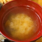 かつ半 - 味噌汁