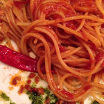 ビストロ 集 - ニンニクと唐辛子のパスタ