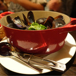 ビストロケンヂ - ムール貝の白ワイン蒸し☆