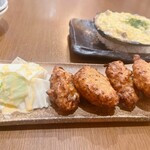 青森PR居酒屋 りんごの花 - イガメンチ、熱いので注意⚠️