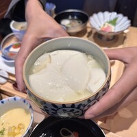豆富料理と吟醸せいろ蒸し 八かく庵 大阪ステーションシティ店 - 