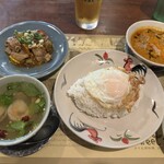 タイ料理 Sweet Basil - 