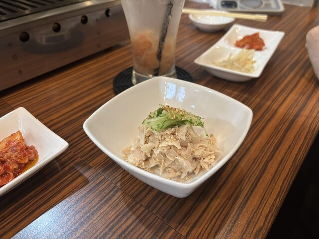 新鮮でノーブルな豚ホルモン専門店』by ALEXくん : 岩﨑ホルモン