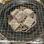 炭火焼肉うしまつ - 