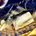 御影蔵 - 秋刀魚酢締め。