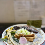 らー麺　Do・Ni・Bo - 朝ラー600円を太麺に変更50円更にニボプラス50円