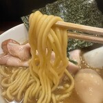 なま醤油とんこつ フルスイング - 