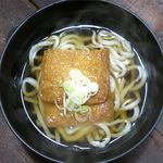 なおちゃん食堂 - きつねうどんのアップ