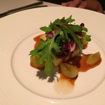 ロワゾー・パー・マツナガ - 温かいフォアグラ シャインマスカットと