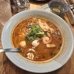 マンゴツリーカフェ ルミネ横浜 - トムヤムヌードル　　　1200