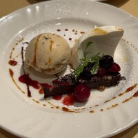 トラットリア ラ グロッタ - 