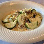 アル・ケッチァーノ  - 豚とズッキーニのクリームソースパスタ（嫁オーダー）
