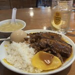 来富市場 - 豚角煮の魯肉飯