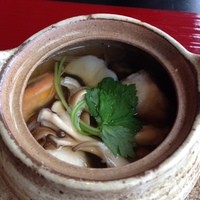 大阪なだ万 - 残り鱧？の土瓶蒸し