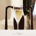 ポアブル - ランチコース　7370円 の白ワイン