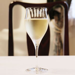 ポアブル - ランチコース　7370円 の白ワイン