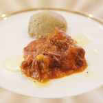 ポアブル - ランチコース　7370円 の牛蒡のフラン 牛テールソース添え