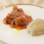 ポアブル - ランチコース　7370円 の牛蒡のフラン 牛テールソース添え