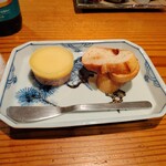 炭火やきとり とりこころ - 鶏レバーパテ、バゲット