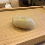 鮨おばな - シロイカ