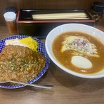 ヌードル＆スパイスカレー 今日の1番 - 【限定】
      (A)    オマールと甘エビとトマトのソバ ¥1,300-(税込)