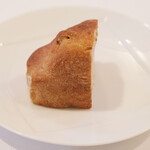 ポアブル - ランチコース　7370円 のパン