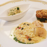 ポアブル - ランチコース　7370円 のフォアグラムース、ズッキーニ、ホタテとパスタのリゾット