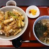 名物げそ天丼と自家製うどん お多福