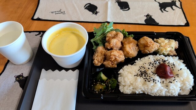 ハチワレ堂 - 銭函（カフェ）の写真