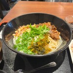 中国湖南料理 李湘潭 湘菜館 - 津市麻辣牛肉ミーフン