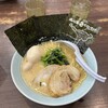 横浜家系ラーメン 魂心家 平塚店
