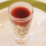 ポアブル - ランチコース　7370円 のレンズ豆とつぶ貝のサラダ ビーツのソース