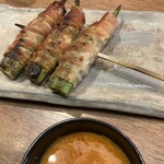 炭火串焼と旬鮮料理の店 やさい巻き串の獅志丸 - 