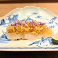 眞善美 - ボタンエビにくらげのソース
