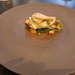 CORK - 魚料理=スズキのムニエル、焦がしバター ＆ケッパー＆ かぼちゃ入りソース添え、 お野菜、クルトン付き