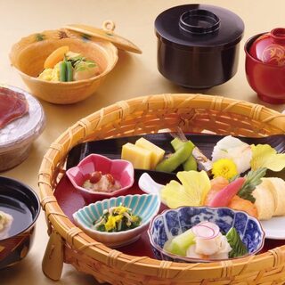 季節の御膳◆旬の食材を味わう懐石仕立ての彩り御膳コース