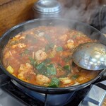 개미집 - テナガダコとホルモン、エビの炒めもの 2人前
            