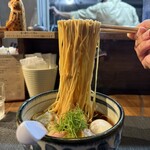 鈴鳴食堂 三番館 - dashiわんたん中華そば＋味玉