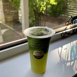 江別河川防災ステーション売店 - ドリンク写真:北辰フーズさんのシャインマスカットゼリー