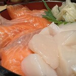 味噌キッチン - サーモンホタテ丼