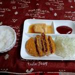 マザーズ - 定食(メンチカツと揚げだし豆腐 800円)