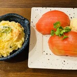 餃子 照井 - 「ポテトサラダ」500円税込み♫、「スライストマト」550円税込み♫